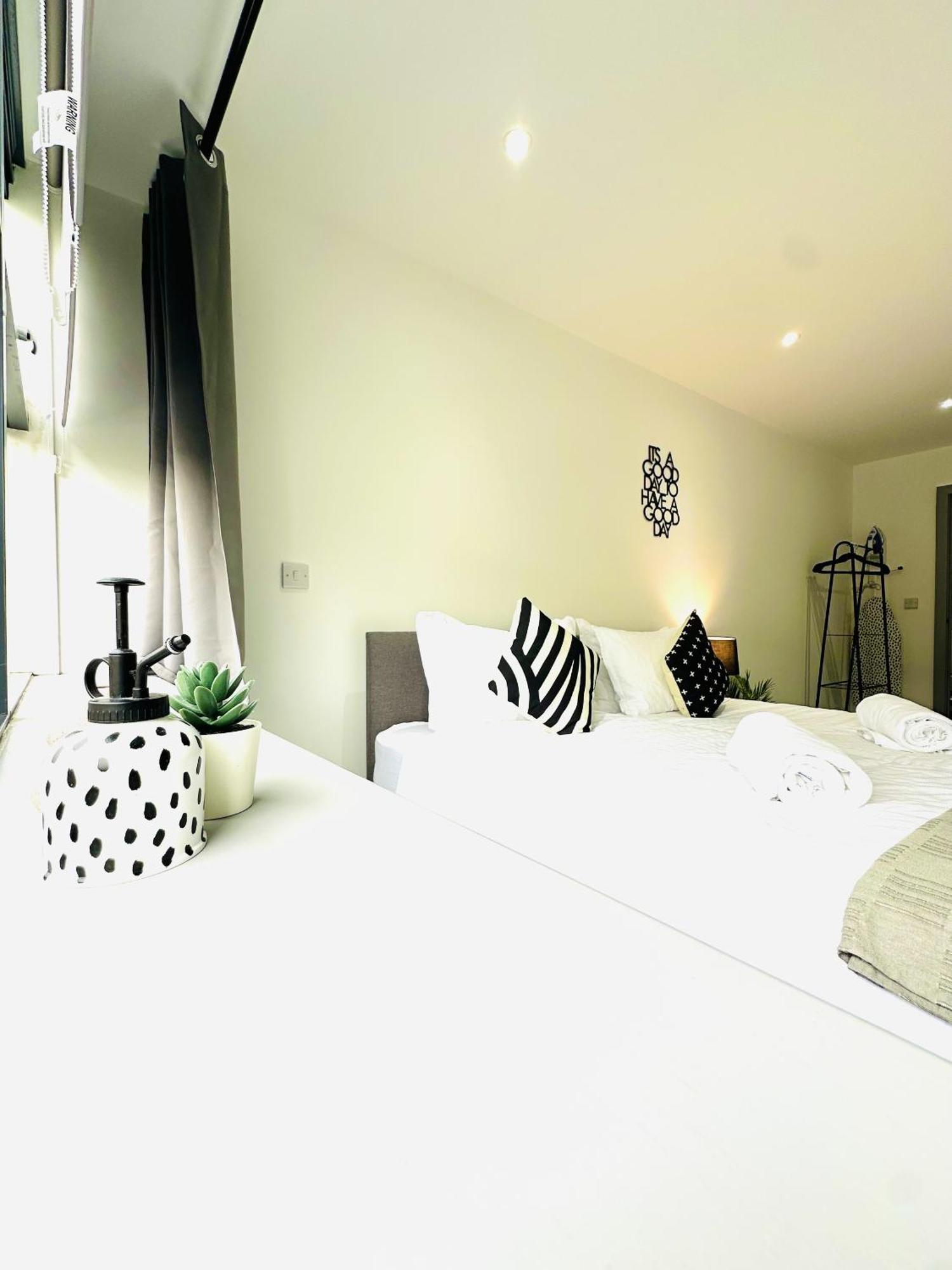 202 Grosvenor House Wakefield