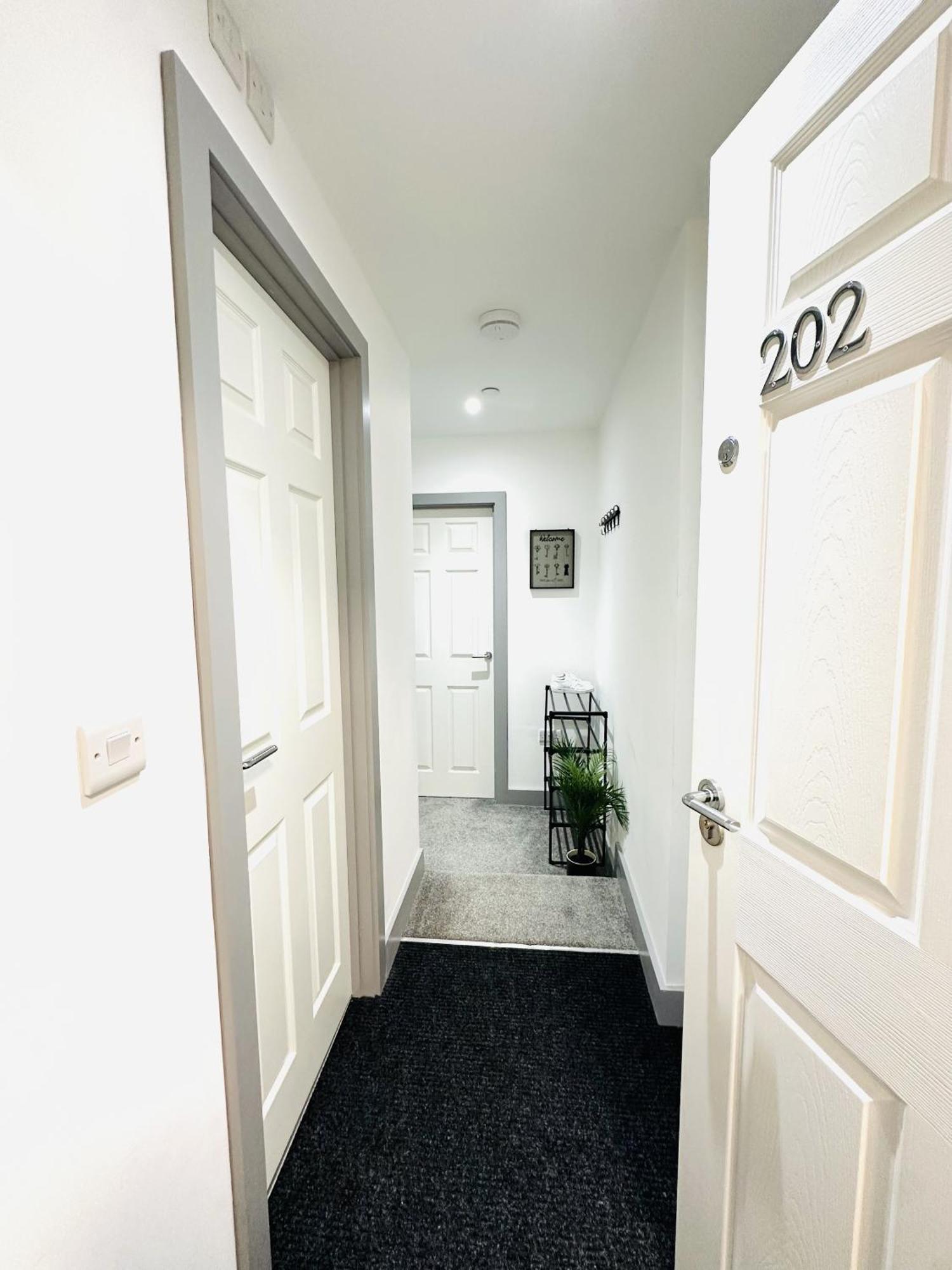 202 Grosvenor House *